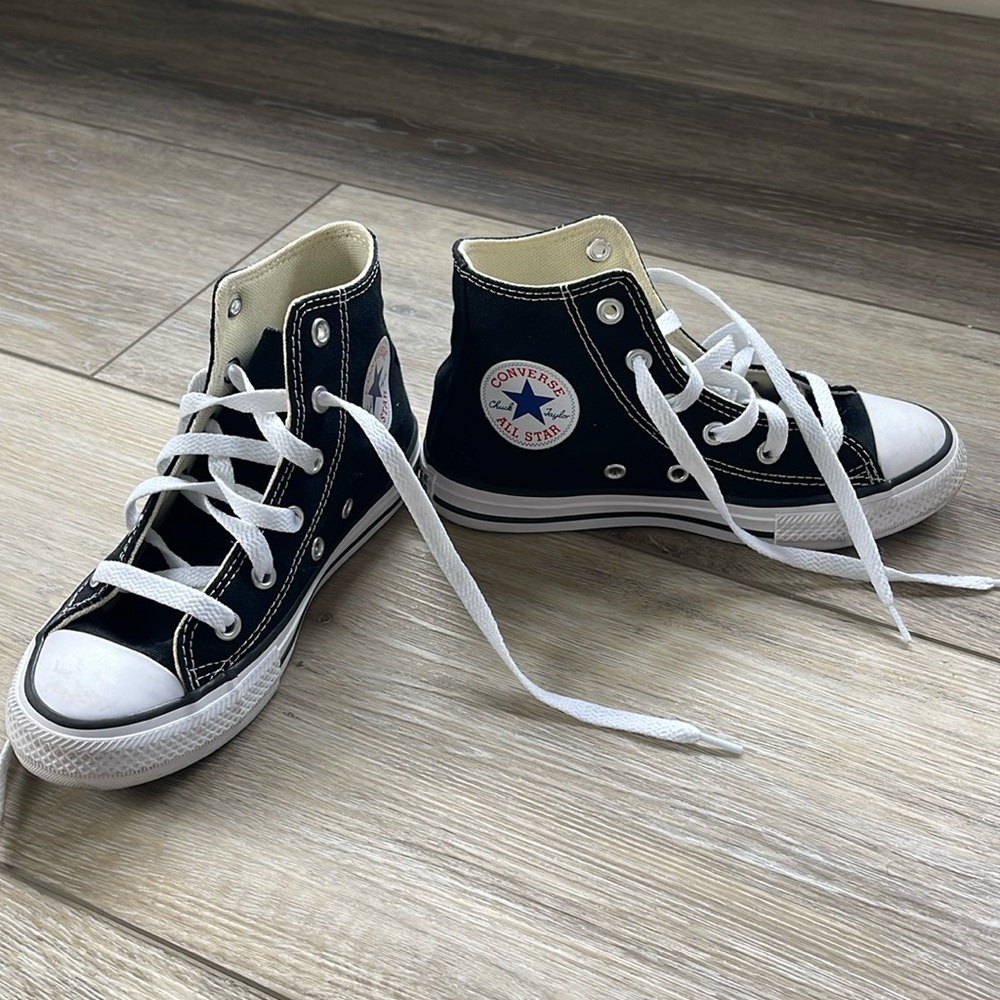 Converse shoes size 13 youth